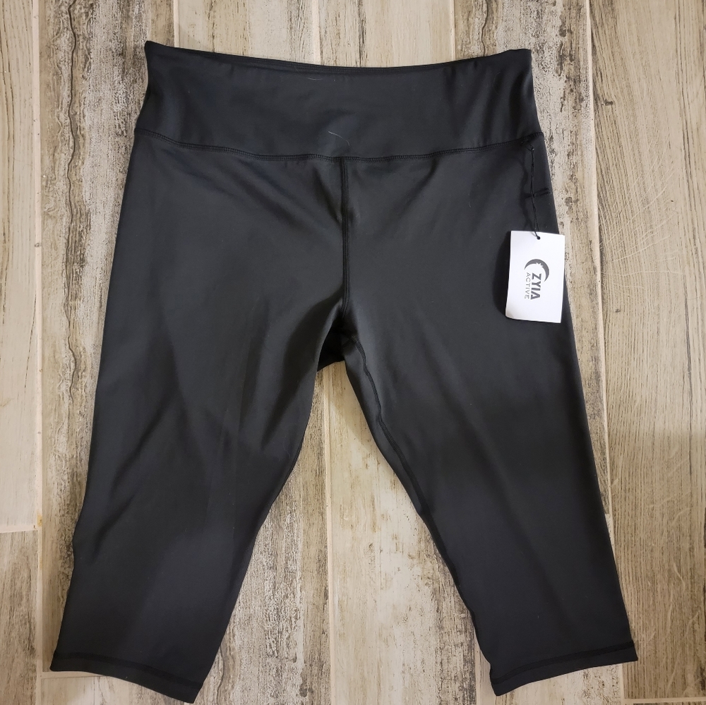 Light n Tight Hi-Rise Crop 17"(20)